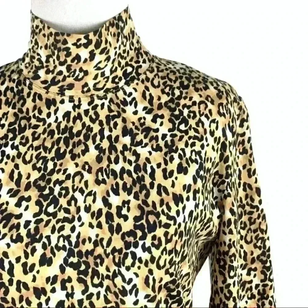 St. John top size S brown tan cheetah print long sleeve mock turtleneck stretch